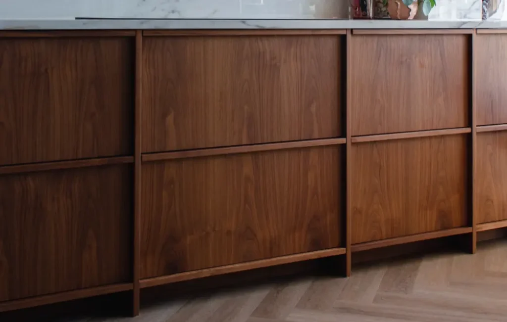 Notenhouten keukenfronten Eikmeester